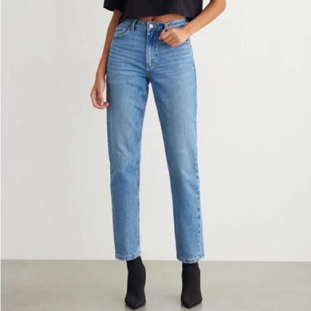 EUC ✨ Dynamite Claudia Mom Jean